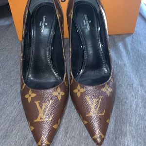 Louis Vuitton, Shoes, Louis Vuitton Cherie Pump